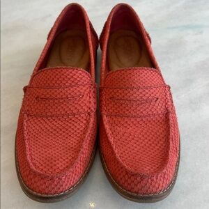 Sperry Nantucket Red Salmon Slip-On Women’s Loafers Textured Leather Women's 6.5